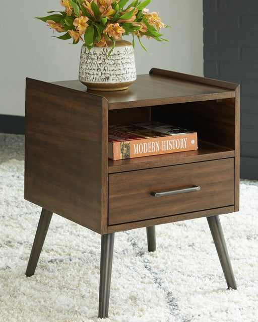 Calmoni End Table - Affordable Home Luxury