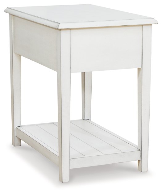 Kanwyn End Table - Affordable Home Luxury