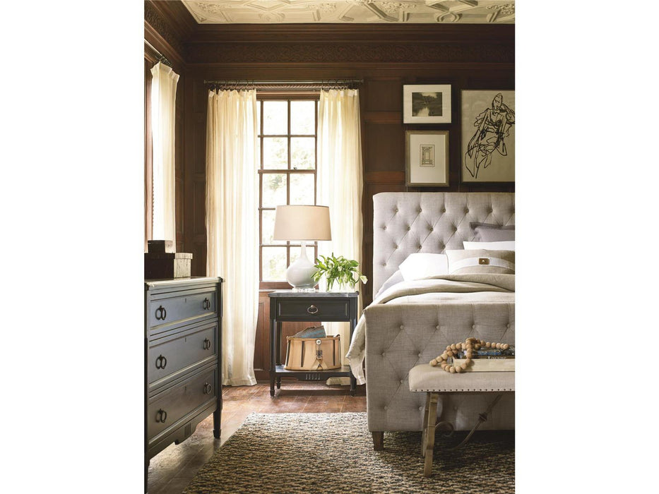 Universal Franklin Street King Panel Bed in KhakiB