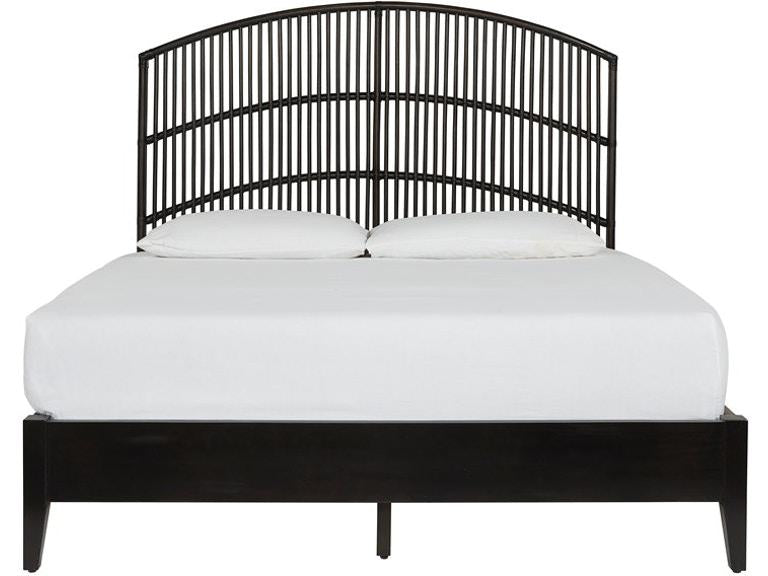 Universal Furniture Getaway Coastal Living Blackadore Caye Queen Bed in MusselB image