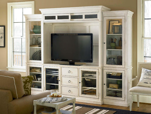 Universal Furniture Summer Hill Home Entertainment System in Cotton 987969 image